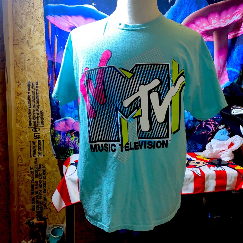 MTV Graphic T Shirt XL music television